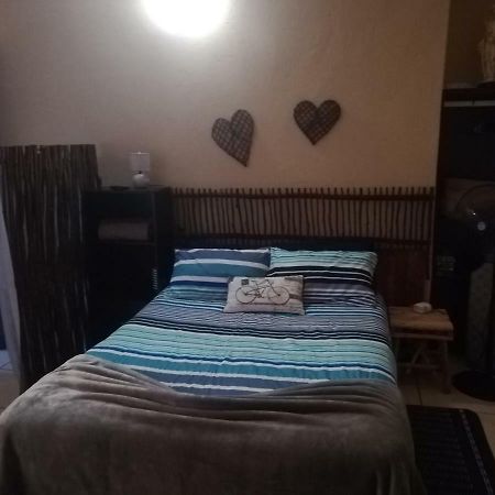 Mac Malone'S Appartement Mbombela Buitenkant foto